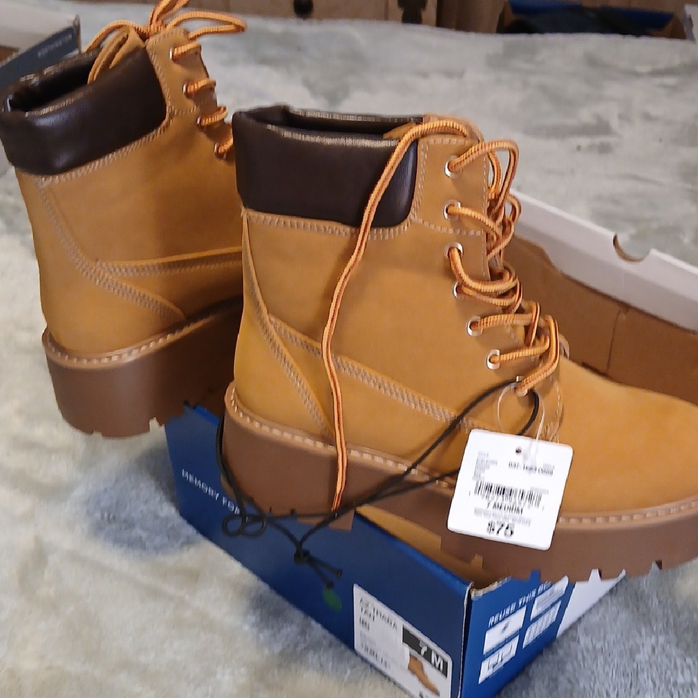 Tan and Brown Ankle Boots with Rugged Sole and Lace-Up Design